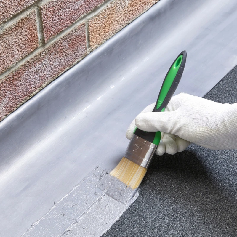 everbuild-evercryl-emergency-roof-repair-white-grey-black-translucent-brush-demonstration-2-800x800