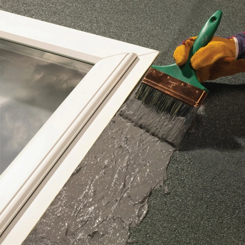 everbuild-evercryl-emergency-roof-repair-white-grey-black-translucent-brush-demonstration-thick-800x800